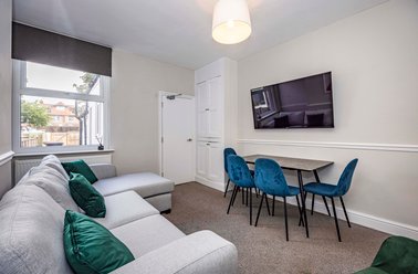 Beeston, Nottingham - Image 3