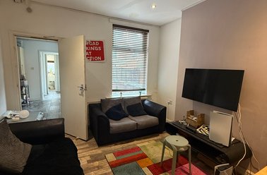 55 Teversal Avenue, Radford, Nottingham - Image 2