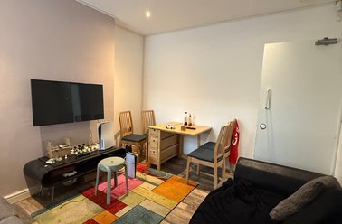 55 Teversal Avenue, Radford, Nottingham - Image 3