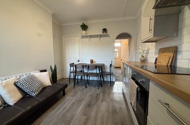 18 Chelmsford Street, City Centre, Lincoln - Image 2