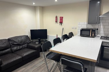 72 Derby Grove, Radford, Nottingham - Image 2