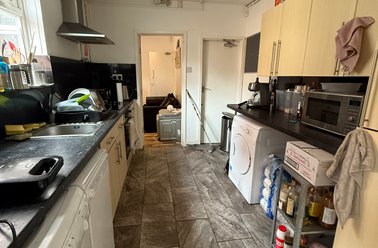 55 Teversal Avenue, Radford, Nottingham - Image 3