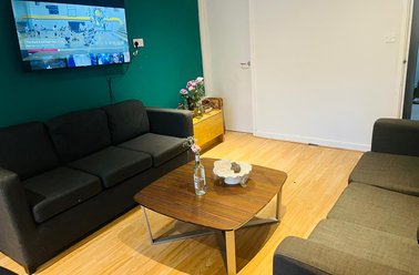 11 Frederick Grove, Lenton, Nottingham - Image 3