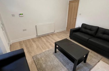 25 Radford Boulevard, Radford, Nottingham - Image 2