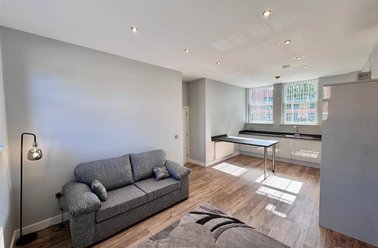 Flat 3, Arboretum, Nottingham - Image 2
