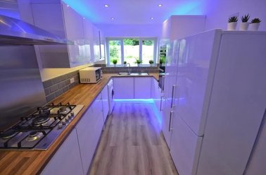 Beeston, Lenton Abbey, Nottingham - Image 2