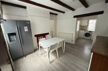 5 Priory Street, Dunkirk, Nottingham - Image 2