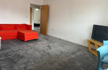 113 Riverside Drive, City Centre, Lincoln - Image 2