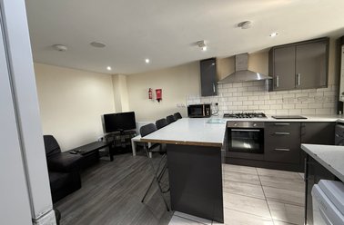72 Derby Grove, Radford, Nottingham - Image 3