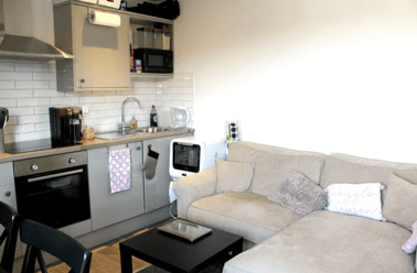 Flat 5, 70 High Street, St Catherines, Lincoln - Image 3