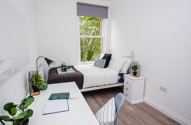 Flat C, 25 Lister Gate, Lace Market, Nottingham - Image 2