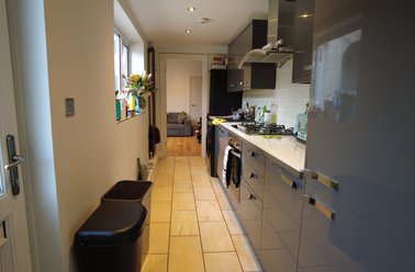 47 Thesiger Street, City Centre, Lincoln - Image 2