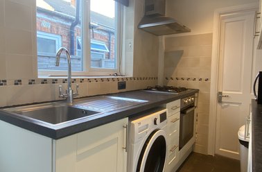 16 Chelmsford Street, City Centre, Lincoln - Image 2