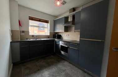 113 Riverside Drive, City Centre, Lincoln - Image 2