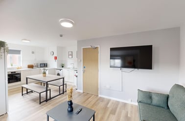 Russell Street, Radford, Nottingham - Image 2