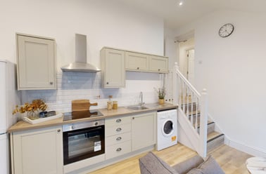 105-107 Portland Road, Arboretum, Nottingham - Image 3