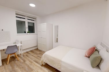 105-107 Portland Road, Arboretum, Nottingham - Image 3