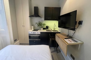 Baker Street, Marylebone, London - Image 3