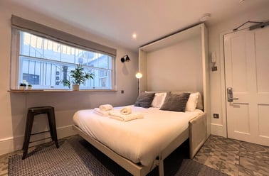 Baker Street, Marylebone, London - Image 2