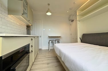 Baker Street, Marylebone, London - Image 2