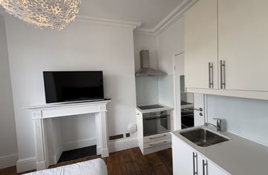 Baker Street, Marylebone, London - Image 3