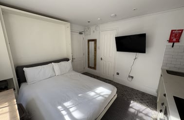 Baker Street, Marylebone, London - Image 3