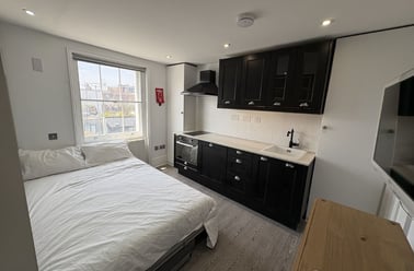 Baker Street, Marylebone, London - Image 3