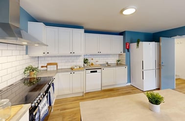 Cromwell Road, Cotham, Bristol - Image 2