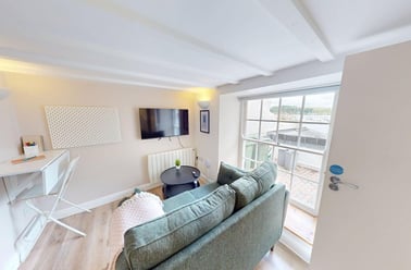Arwenack Street, City Centre, Falmouth - Image 2