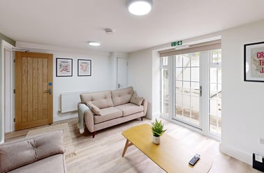 Brook Green Terrace, St James, Exeter - Image 3