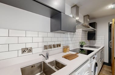 66-72 Houndsgate, Lace Market, Nottingham - Image 3