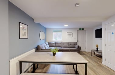 Russell Street, Radford, Nottingham - Image 2