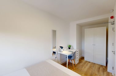 Midland Avenue, Lenton, Nottingham - Image 2