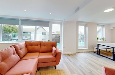 New Street, City Centre, Falmouth - Image 2
