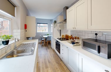 Cartington Terrace, Heaton, Newcastle - Image 2