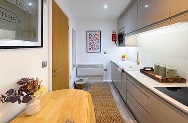 Verney Street, St Sidwells, Exeter - Image 2