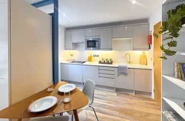 Verney Street, St Sidwells, Exeter - Image 2