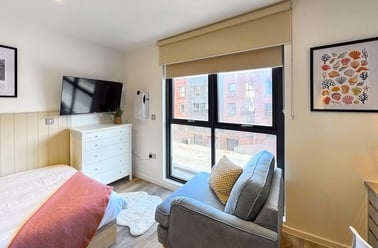 Verney Street, St Sidwells, Exeter - Image 2