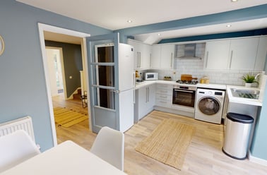 Lyncombe Close, Mount Pleasant , Exeter - Image 2