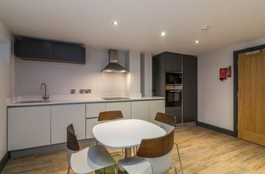 66-72 Houndsgate, Lace Market, Nottingham - Image 2