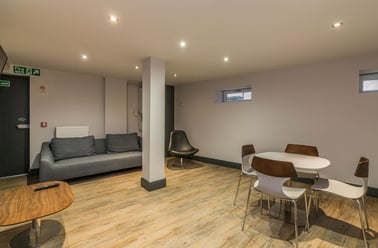 66-72 Houndsgate, Lace Market, Nottingham - Image 3