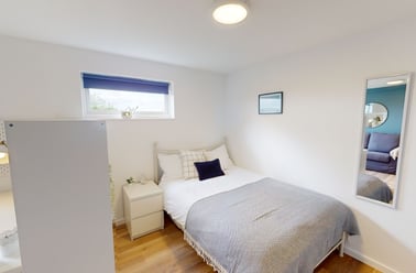 Monterey Gardens, Mount Pleasant , Exeter - Image 2