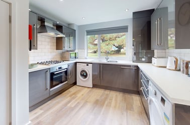 Monterey Gardens, Mount Pleasant , Exeter - Image 2