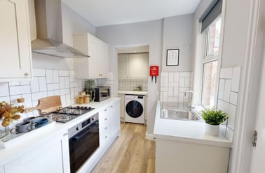 Cardigan Terrace, Jesmond Vale, Newcastle - Image 3