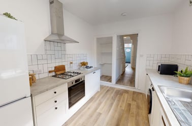 Cheltenham Terrace, Heaton, Newcastle - Image 2