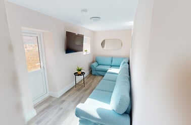 Warton Terrace, Heaton, Newcastle - Image 2