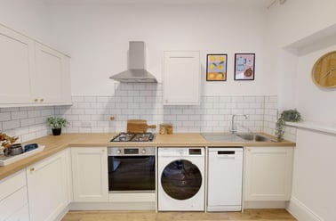 King John Terrace, Heaton, Newcastle - Image 2