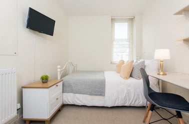 Llanishen Street, Gabalfa, Cardiff - Image 3