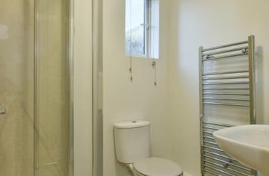 Jubilee Road, Mount Pleasant , Exeter - Image 3