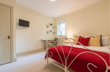 Colum Road, Cathays, Cardiff - Image 3